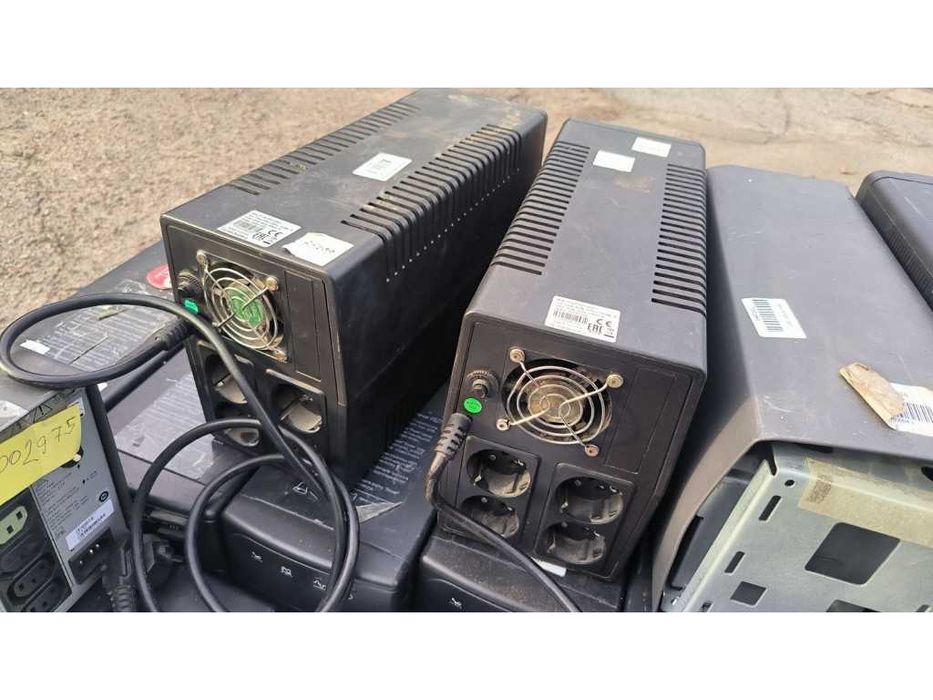 Безперебійники ДБЖ FSP FP2000 (PPF12A0807) вихід розетки