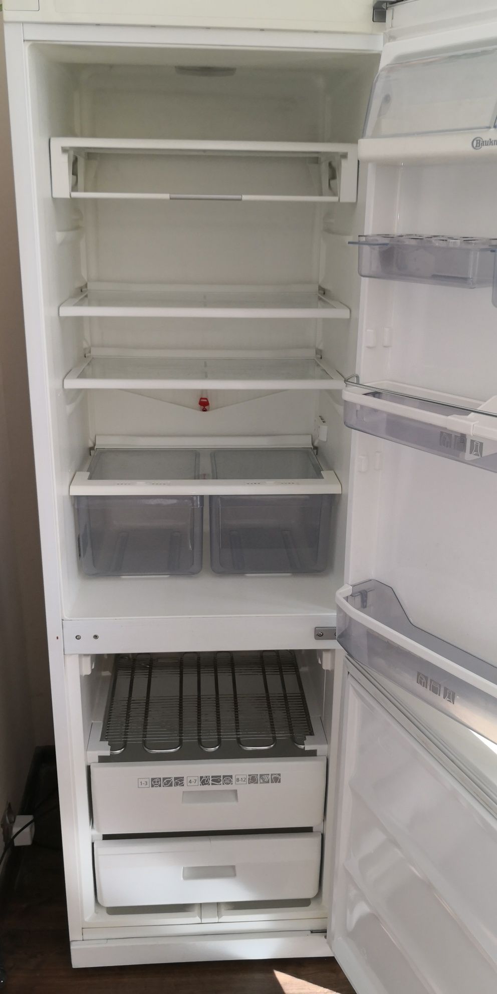 Sprzedam Lodówkę BAUKNECHT