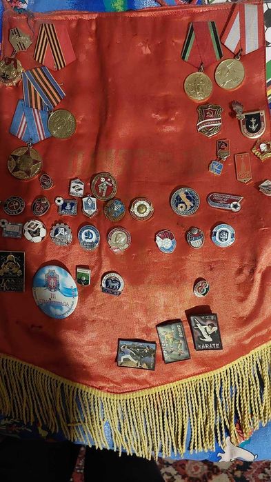 Значки для колекції