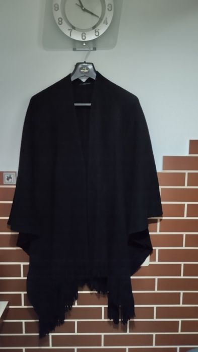 Świetna ciepła narzutka, peleryna, ponczo damska, uniwersalna