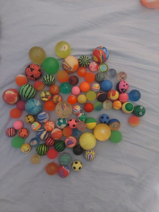 Piłeczki kauczukowe