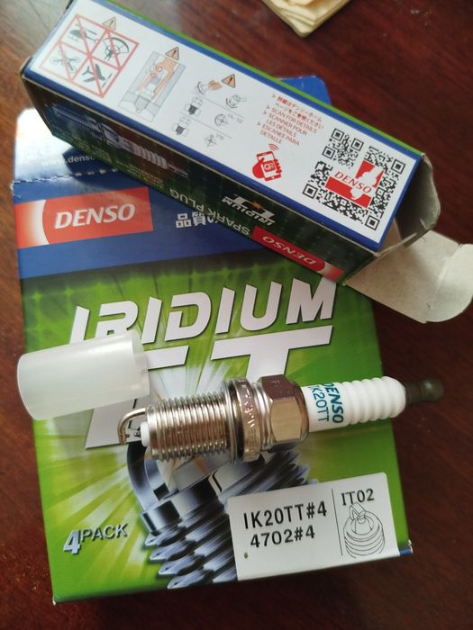 Свечи зажигания IK20TT denso оригинал japan