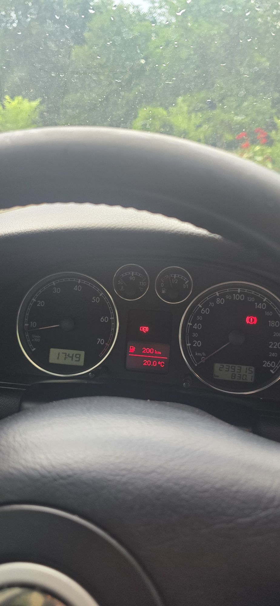 VW passat 1,8 t 2002гв хорошем состоянии