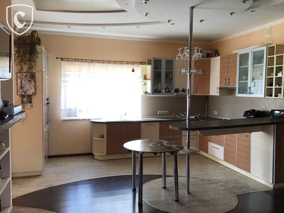 Будинок з виходом до Десни, Новосілки