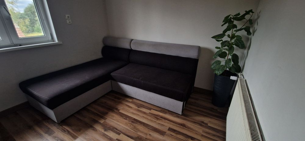 Naroznik z funkcją spania 180x220