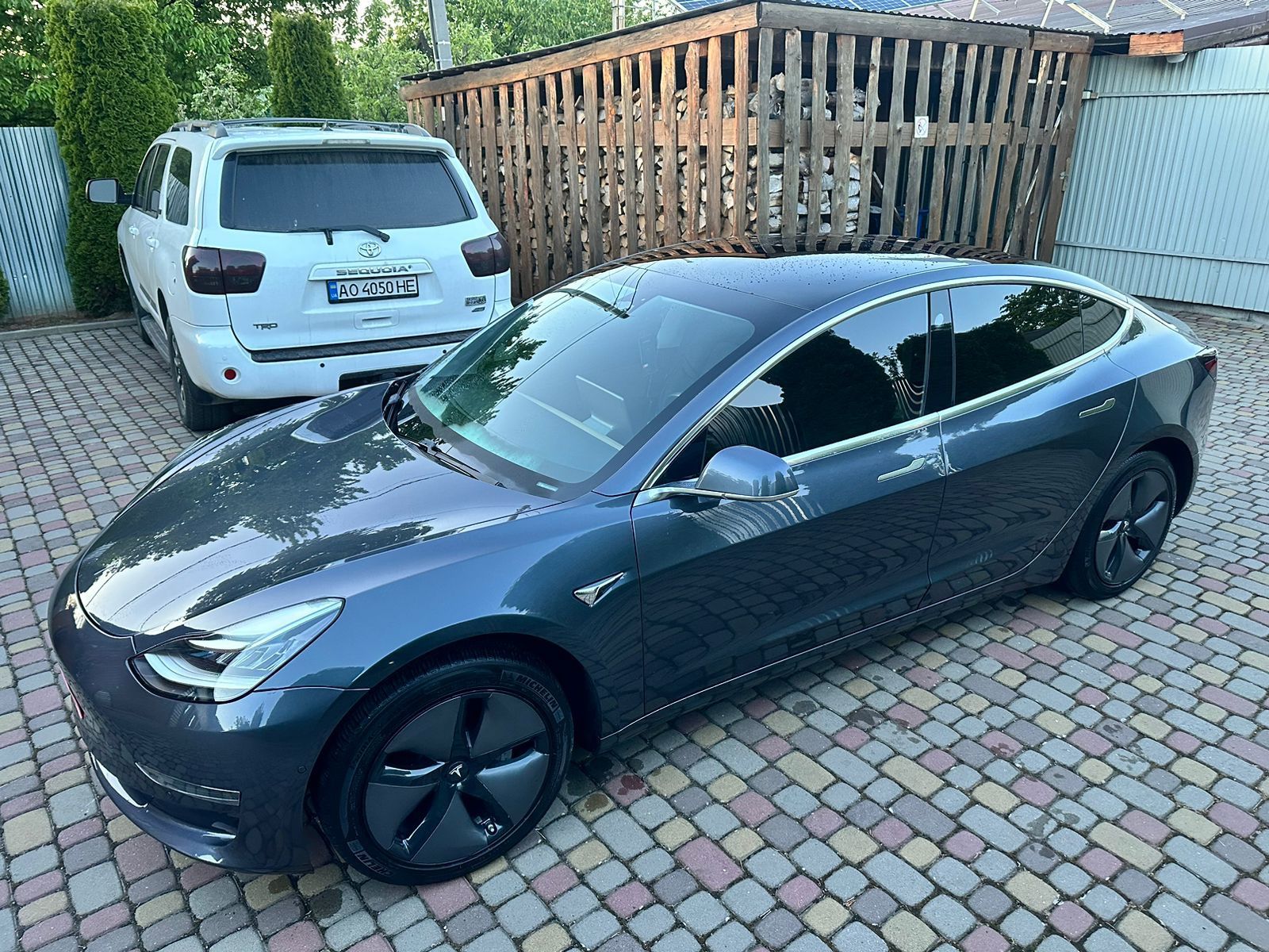 Tesla Model 3 Longe Range