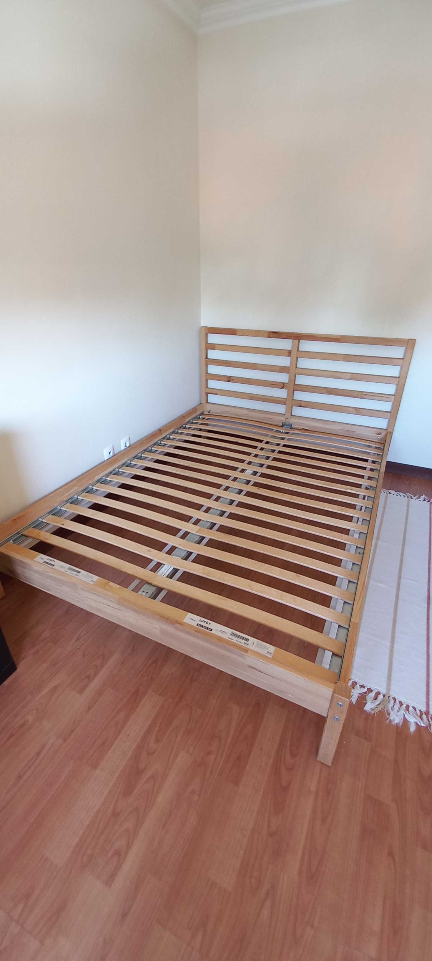 Cama casal 140x200