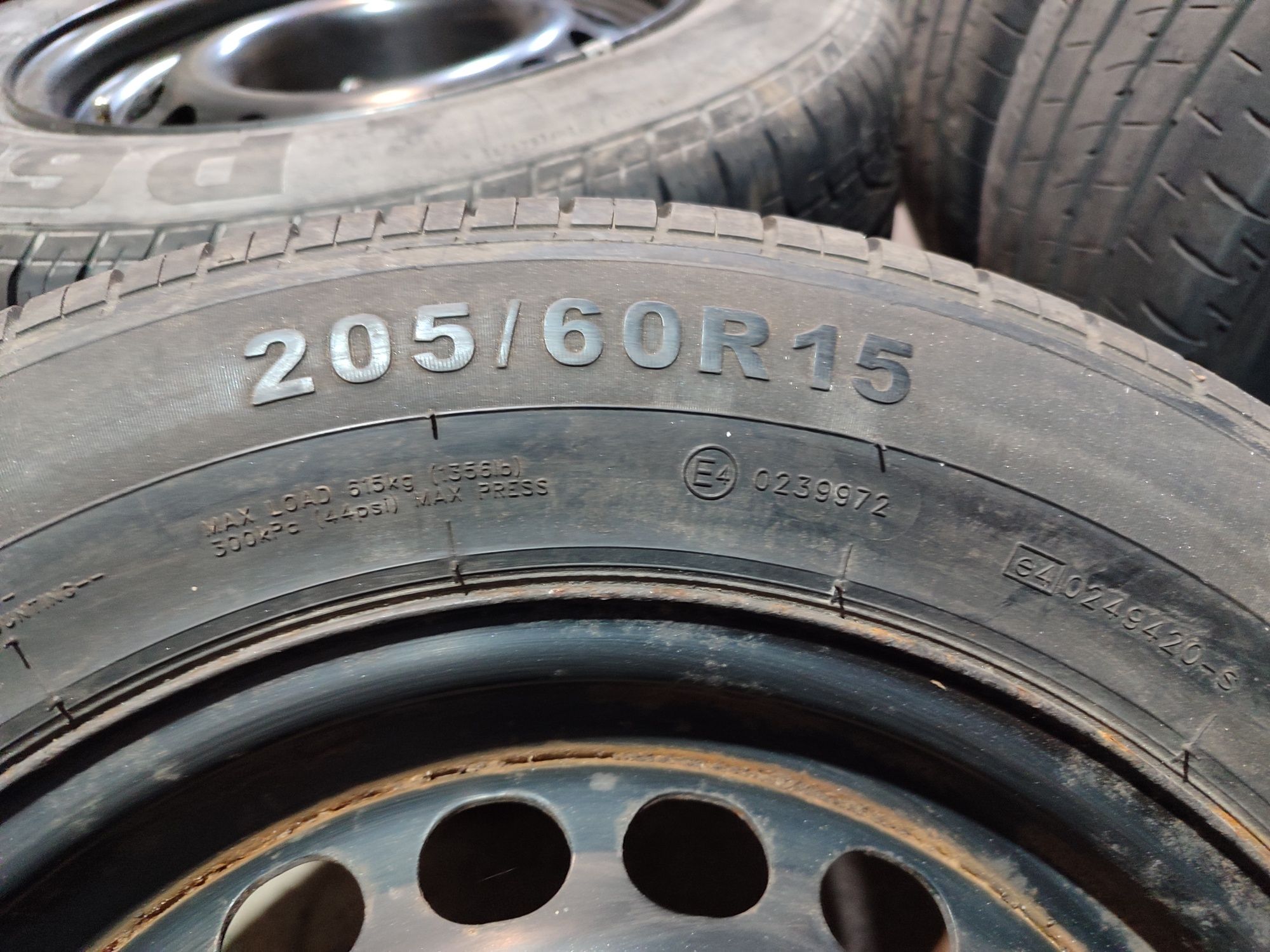 Запаска R-15. 5×112. J-6. ET-37. Dia-57.1