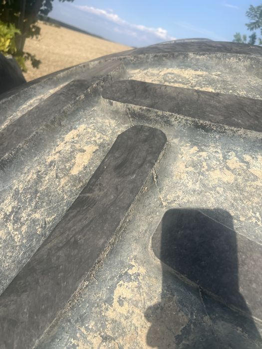 Opony 650/65 R42 Kleber Gripker cena za dwie