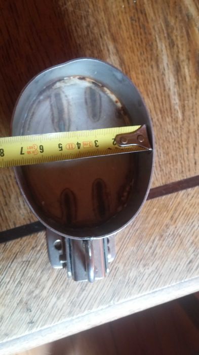 Okucia masztu jachtu żaglowego