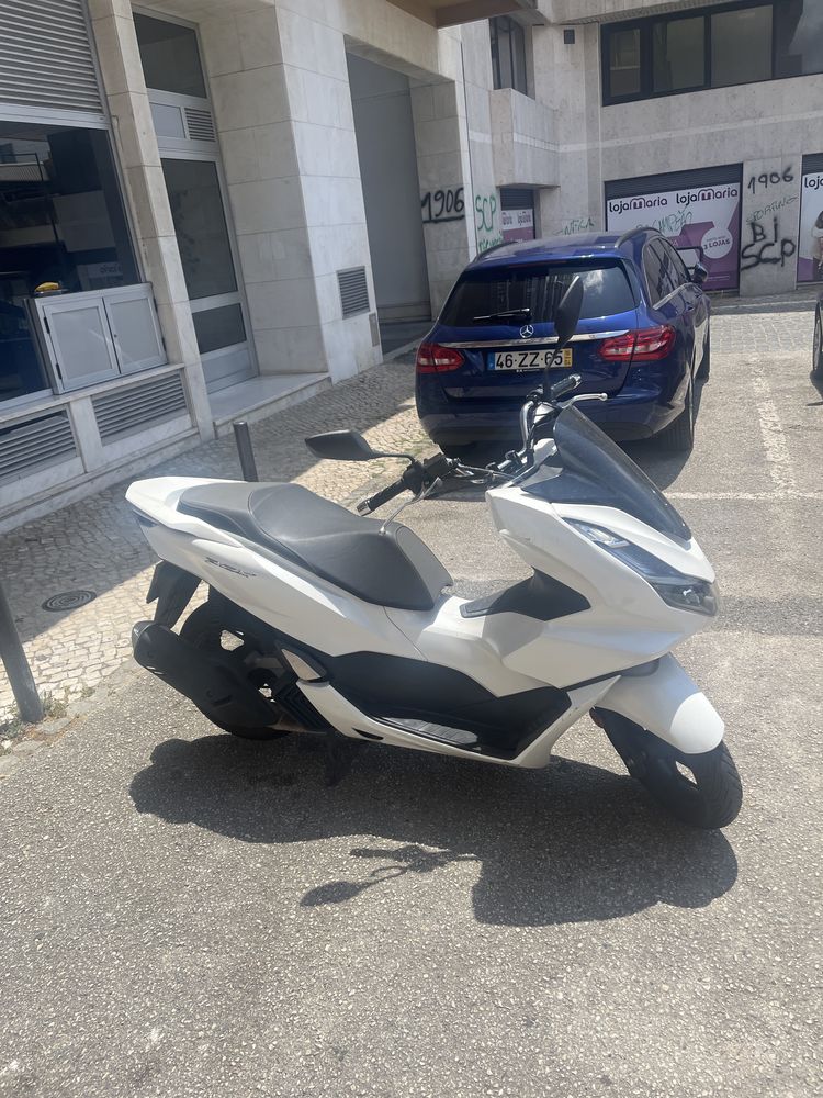 Pcx 125 branca 2021