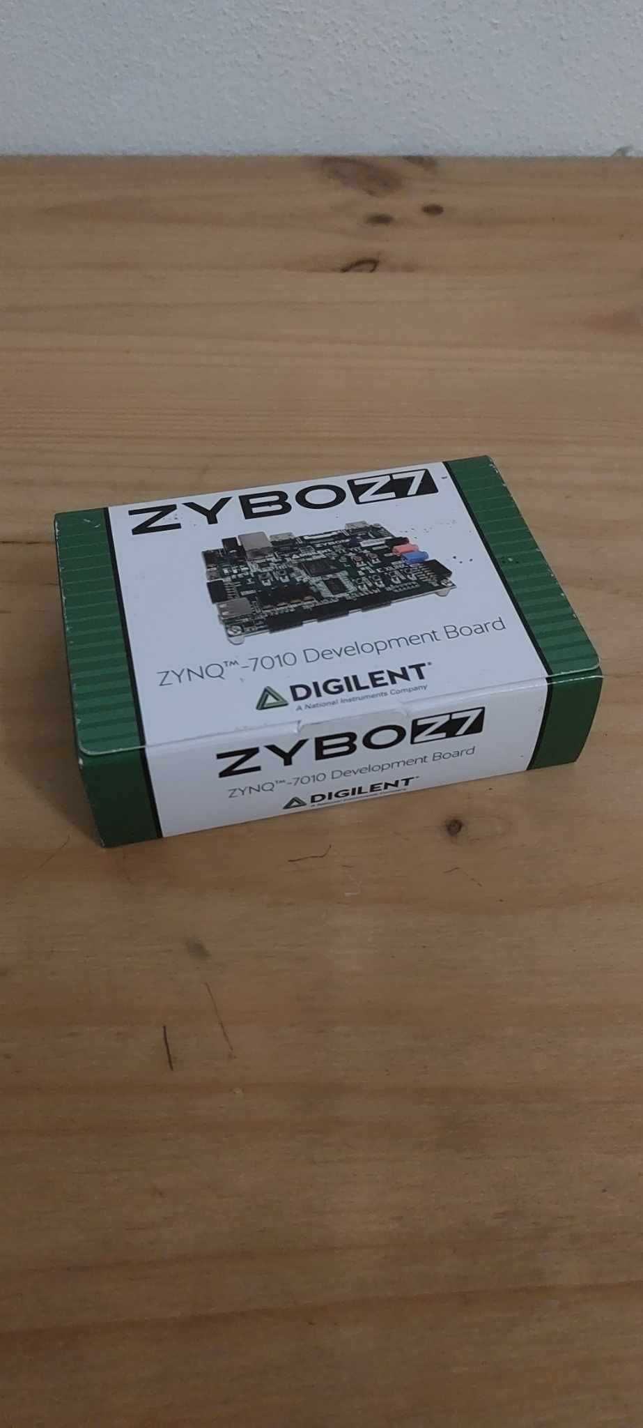 FPGA ZYBO Z7-10 development board