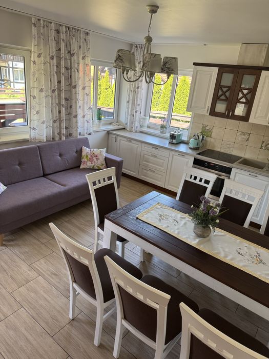 Domek na Kaszubach U Oliwii nad jeziorem . Boże Narodzenie!