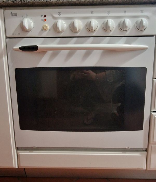 Forno Teka a funcionar perfeitamente