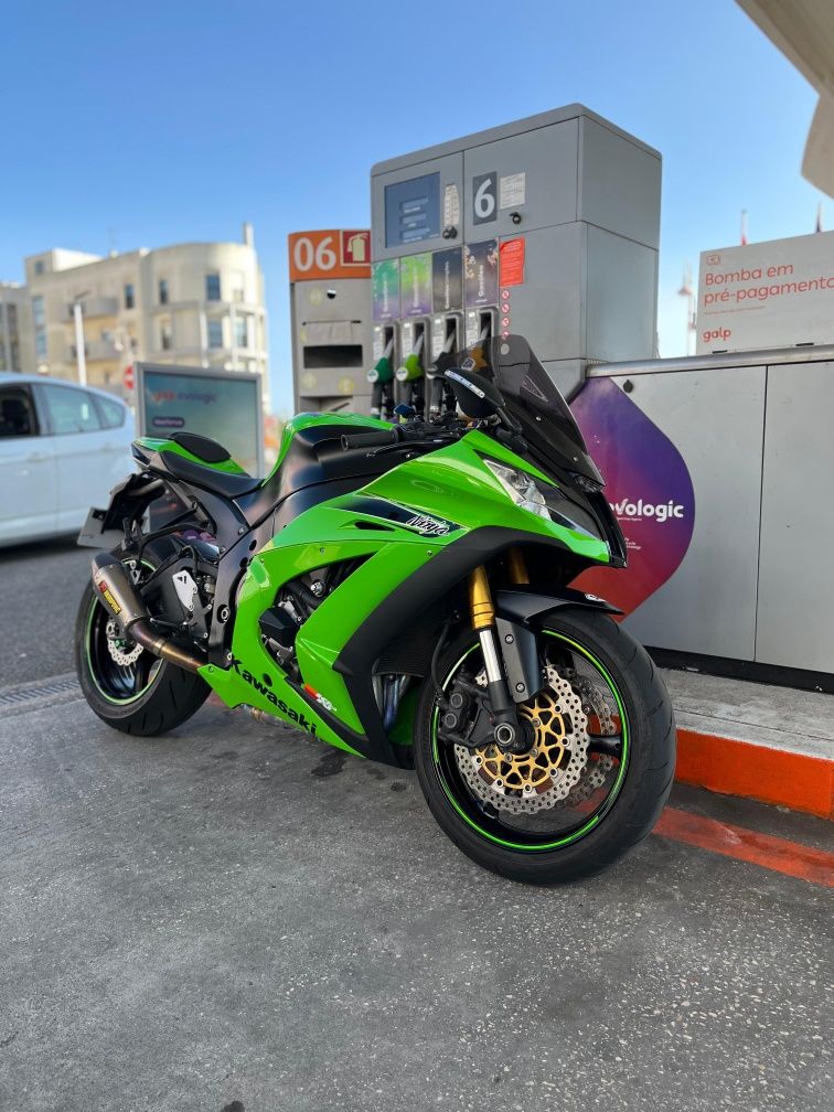 Kawasaki Ninja ZX10R 2014