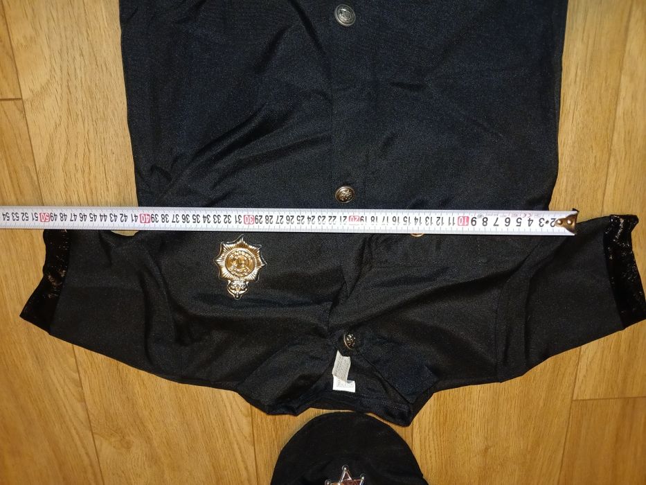 Kostium policjanta dla dziecka - rozmiar 140 / 146