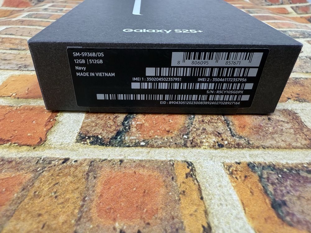 New Samsung Galaxy S25 Plus 12/512Gb Navy Global 1000$