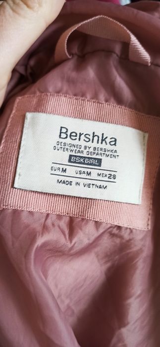Sg Kurtka damska 36 , 38 Bershka pikowana kurtka z kapturem 36 , 38
