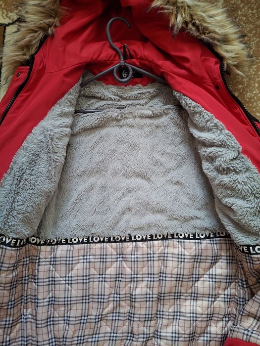 Зимове пальто і шапка для дівчинки 140-146см