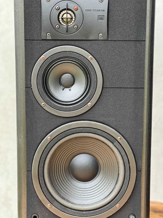 Kolumny JBL LX44 – Pure Titanium, świetne stereo hi-fi 200W