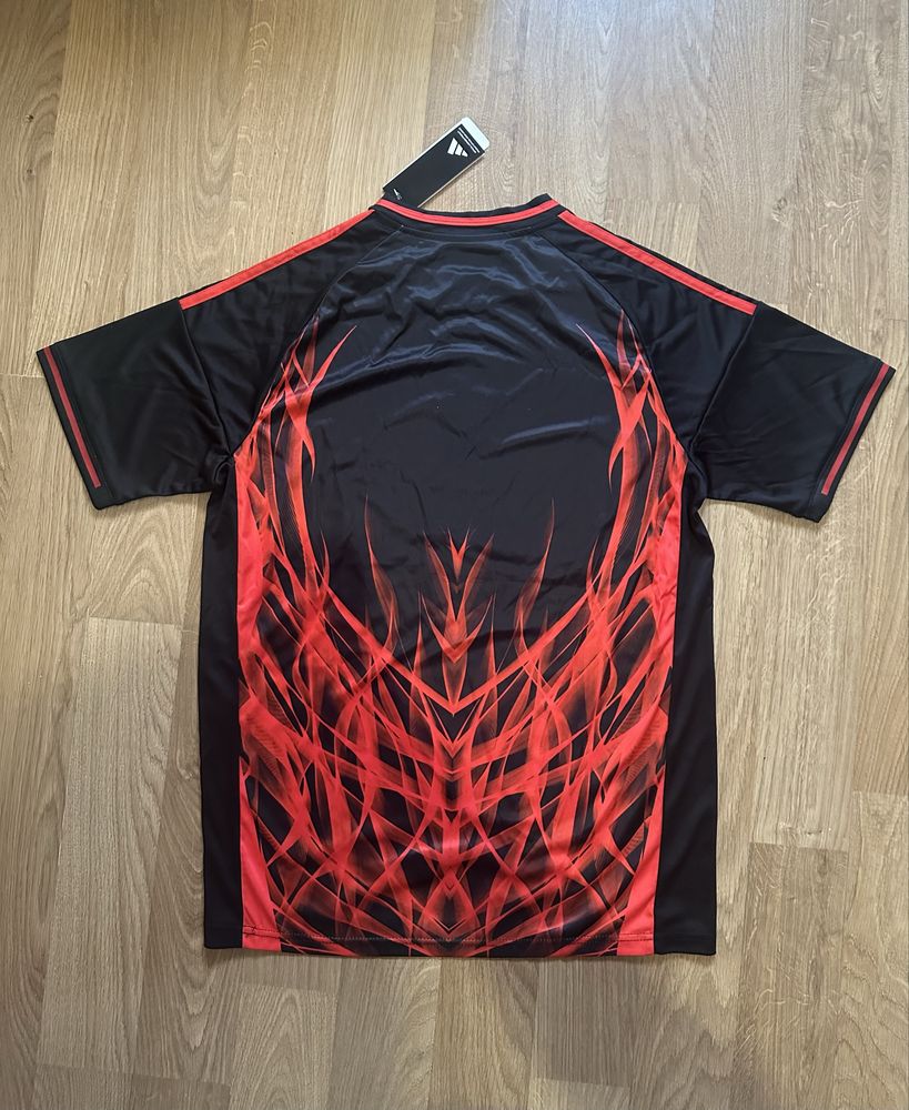 Camisola Benfica Edição Especial