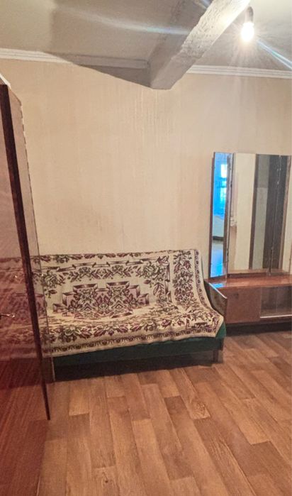 Диван розкладний 500 грн