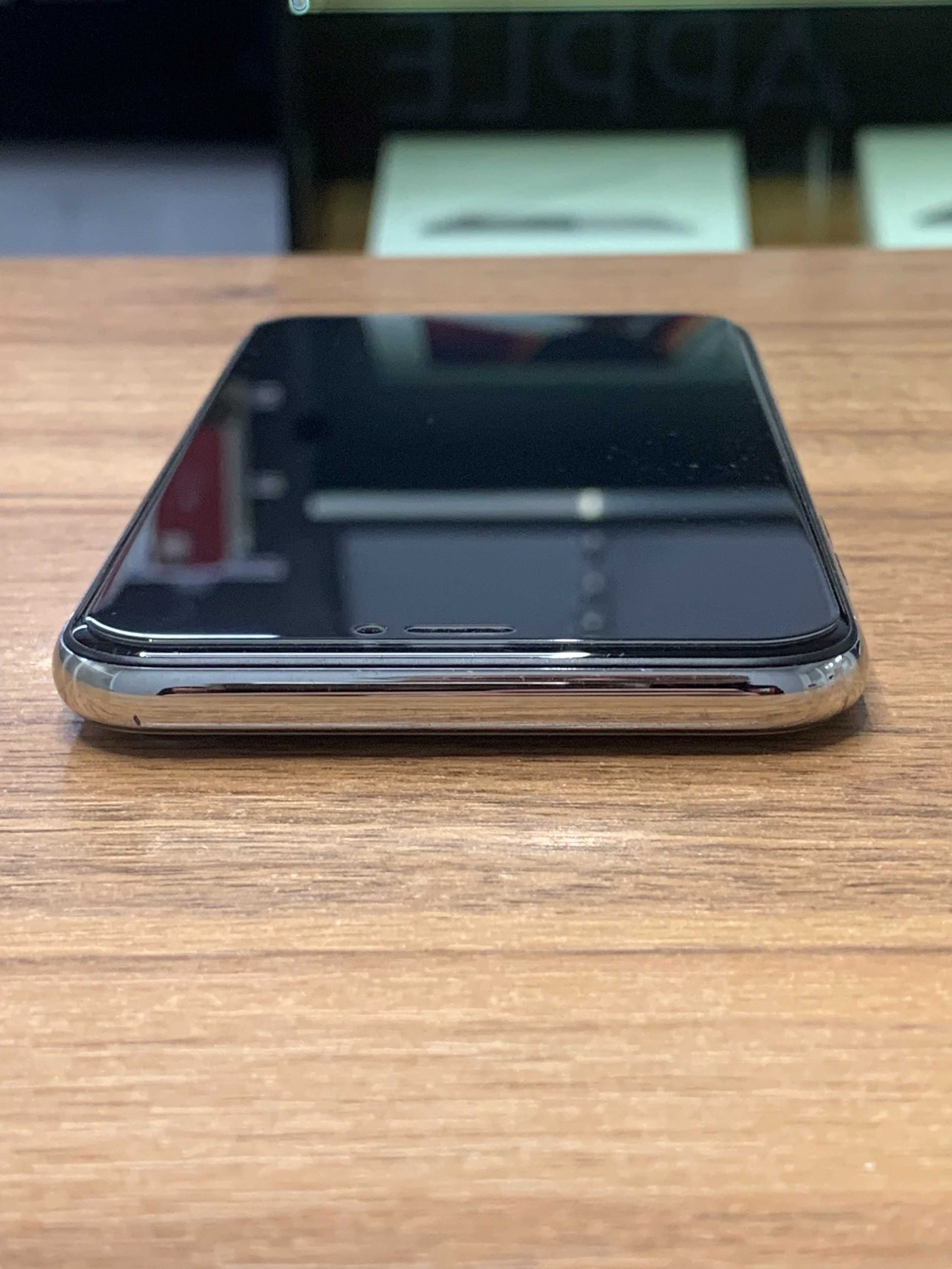 Apple iPhone X 64GB Silver | Гарантія 3 міс