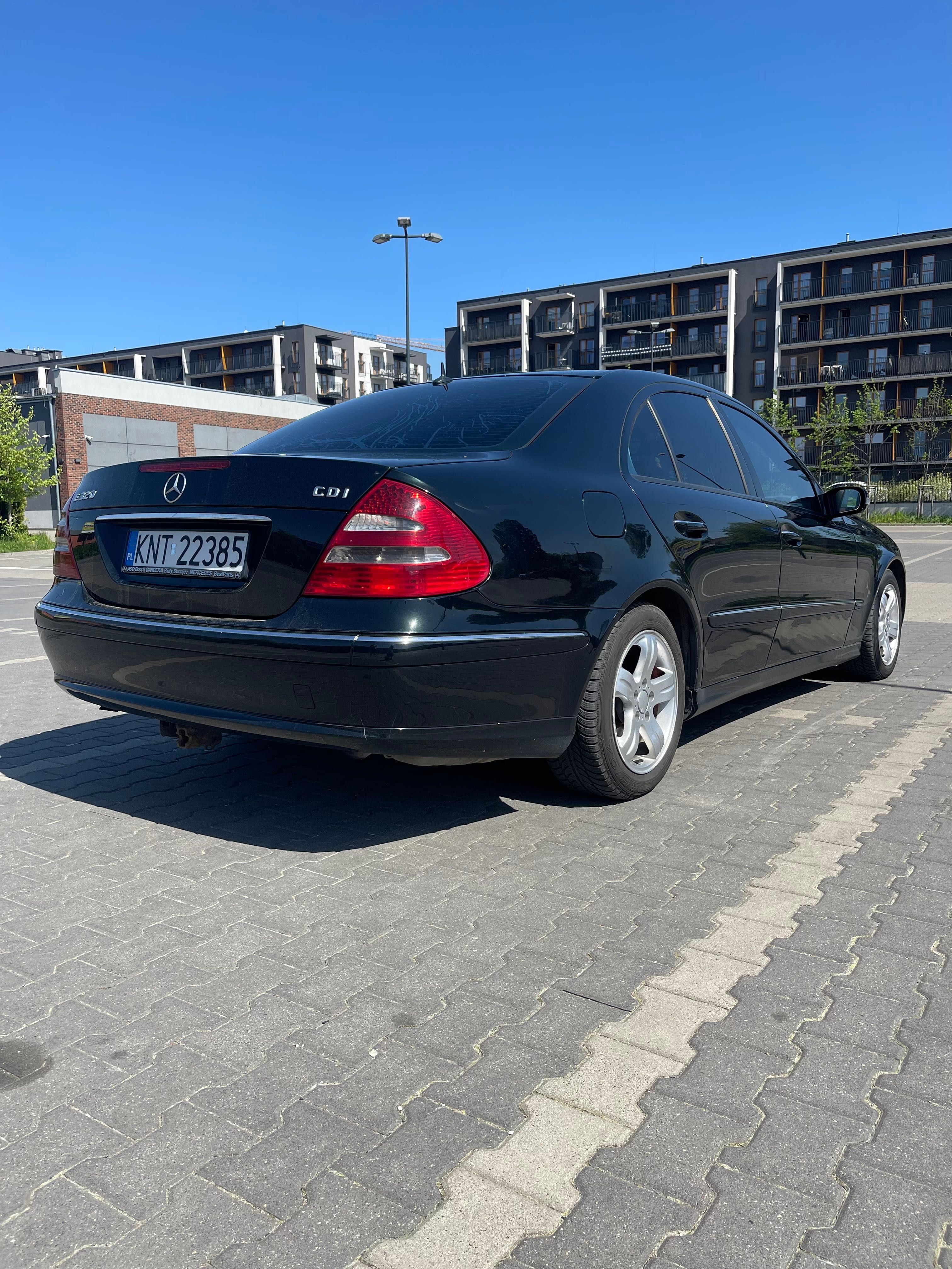 Mercedes-Benz w211 E320