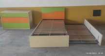 Cama/cómoda de criança