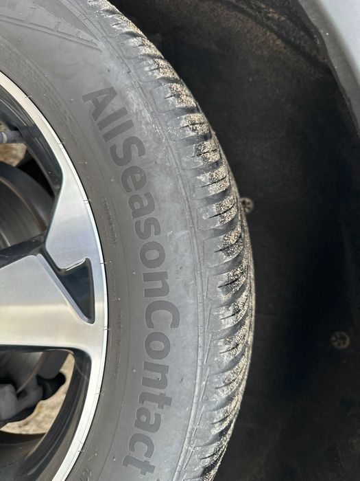 Komplet kół oryg. Ford 4 x 17 cali (Transit Connect Active)