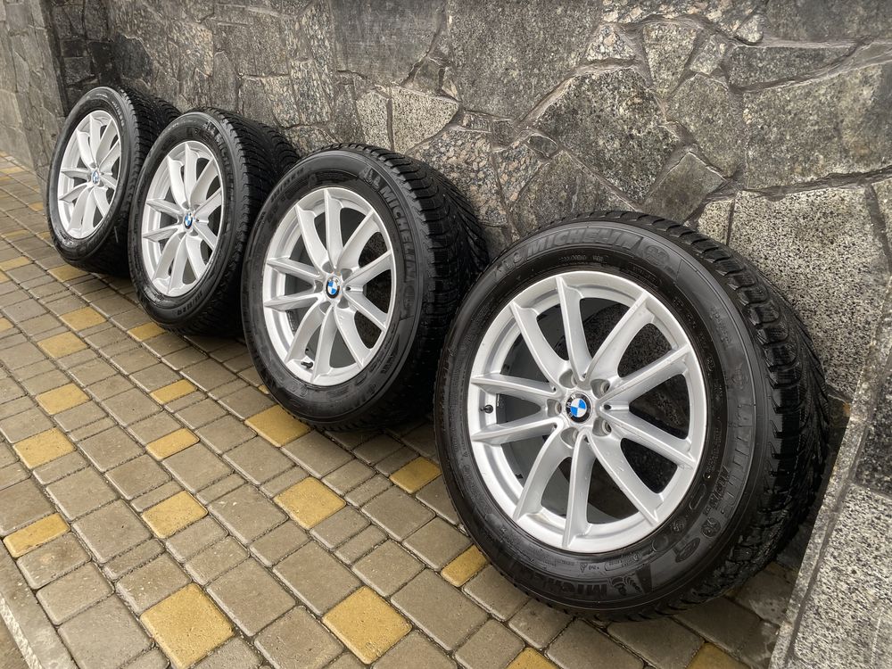 Комплект оригинальных R18 BMW ДИСКОВ С ЗИМНЕЙ РЕЗИНОЙ Michelin