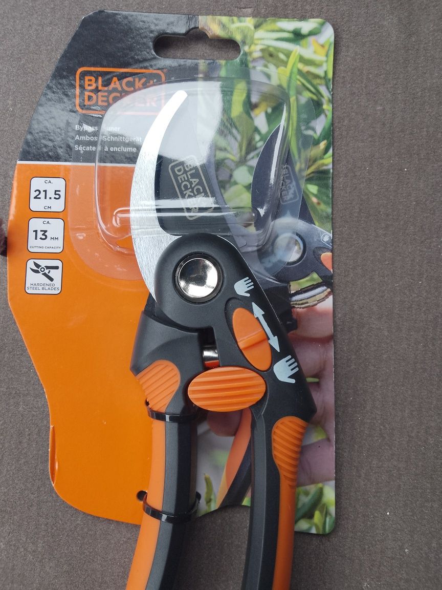 Sekator Black Decker 21,5cm