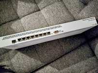 MikroTik CCR1009-8G-1S router switch