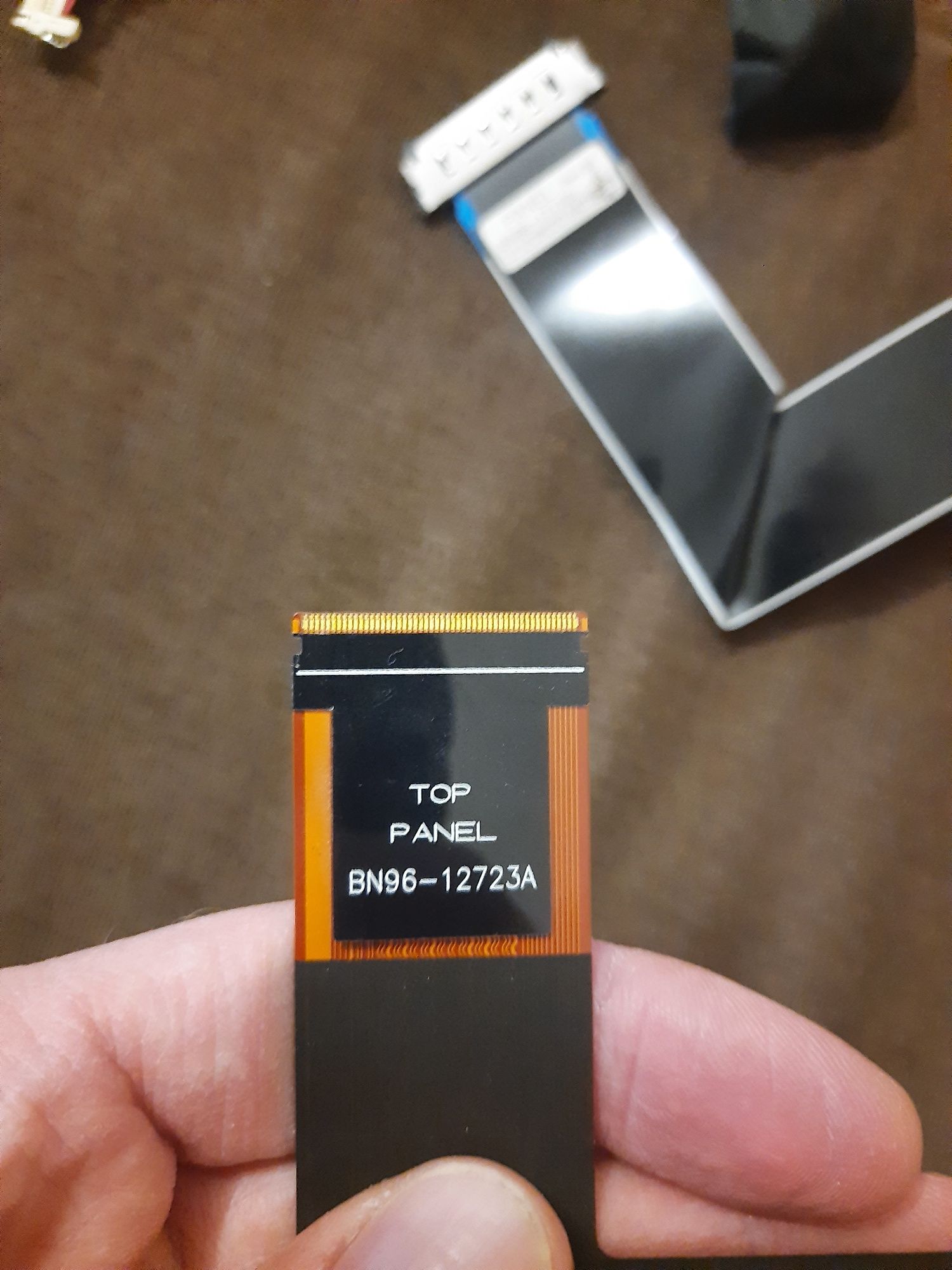 LVDS шлейф різні