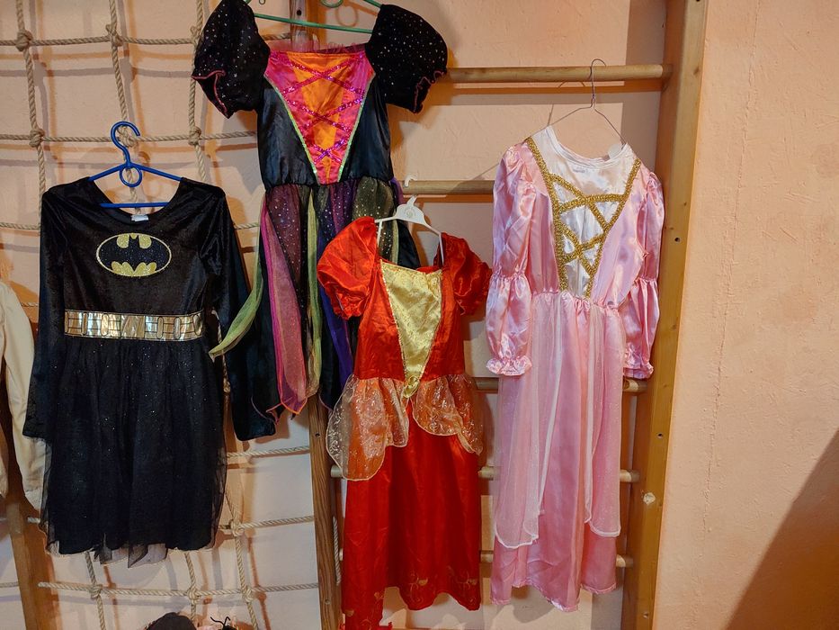 Плаття карнавальні 128-140 см, 94-104