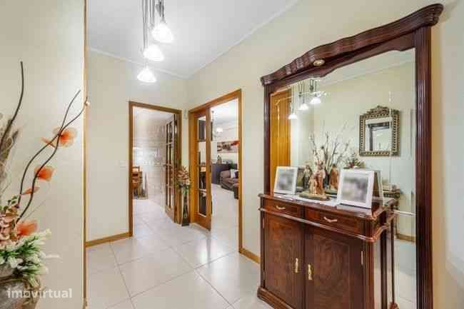 Apartamento T3 Remodelado em Lomar, Braga