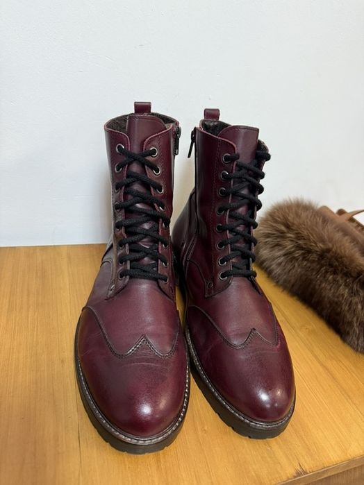 Шкіряні жіночі черевики, підошва Vibram. Розмір 42 (27,5 см).