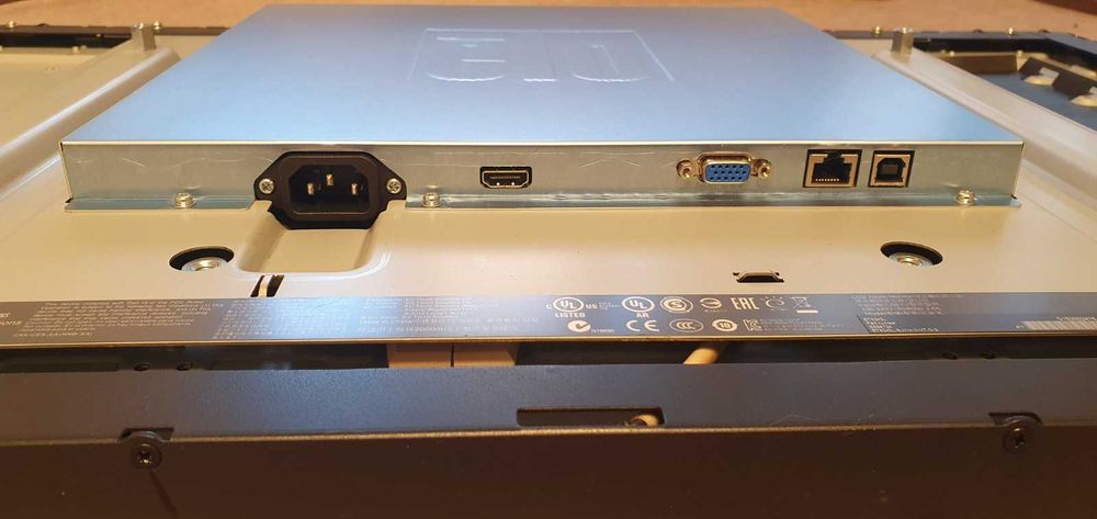 Монітор СЕНСОРНИЙ Elo Touch Solutions ET3243L