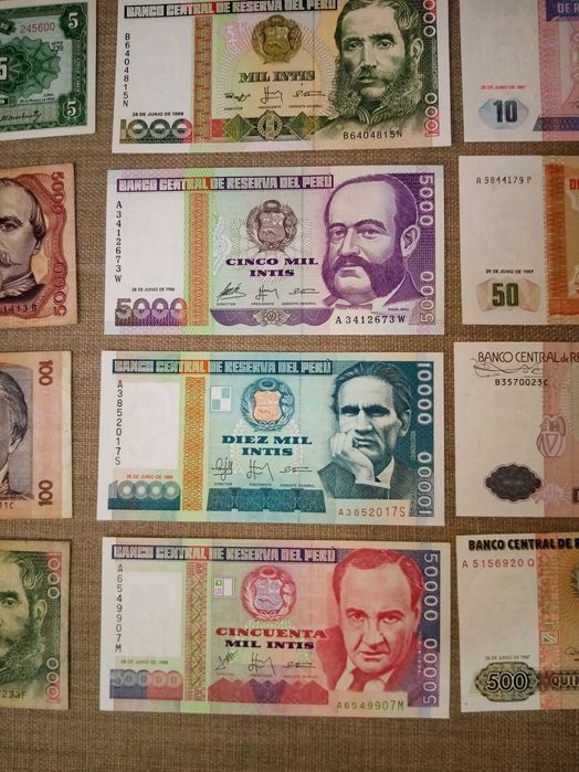 PERU 12 Notas 9 NÃO CIRCULADAS 8 da mesma Série 1 não, 3 em BEM CONSER