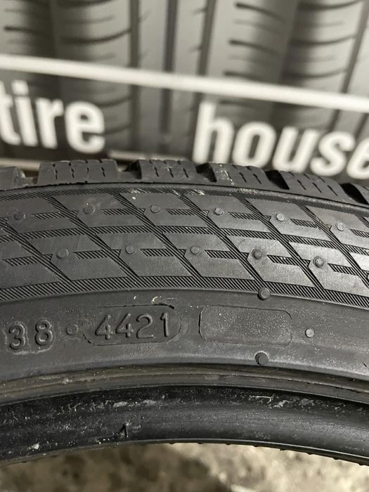 Шини 225/45 R18 Nokian зима 2021р,6,2мм