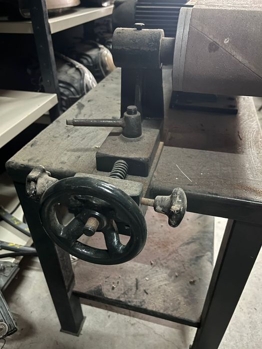 Lixadeira cinta industrial