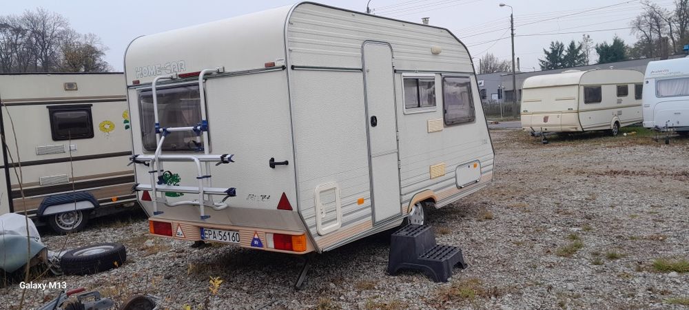 Przyczepa kempingowa Home-Car typ 400 ,rok 1995, DMC1000  przedsionek