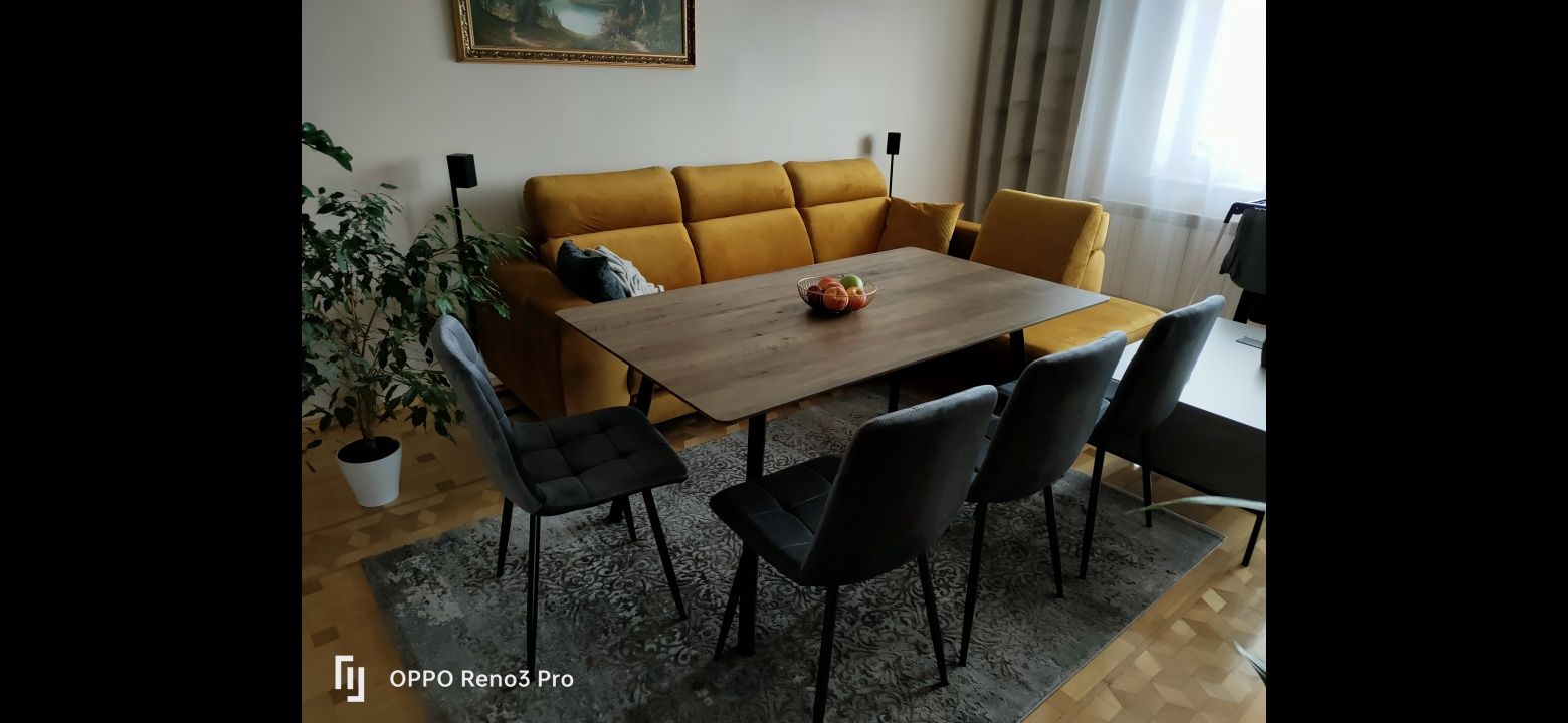 Stół  dąb 4x krzesło