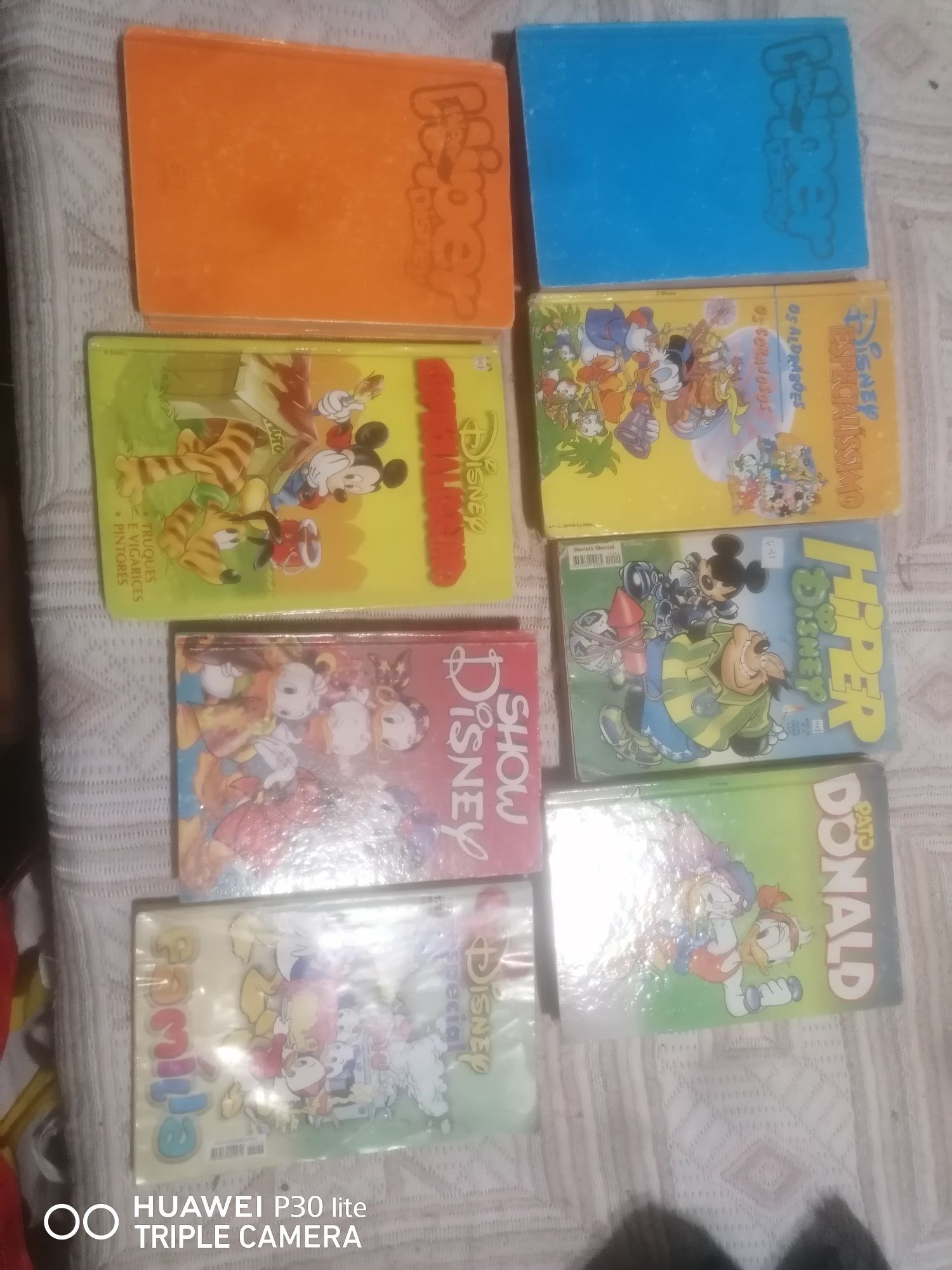 Vendo livros Disney