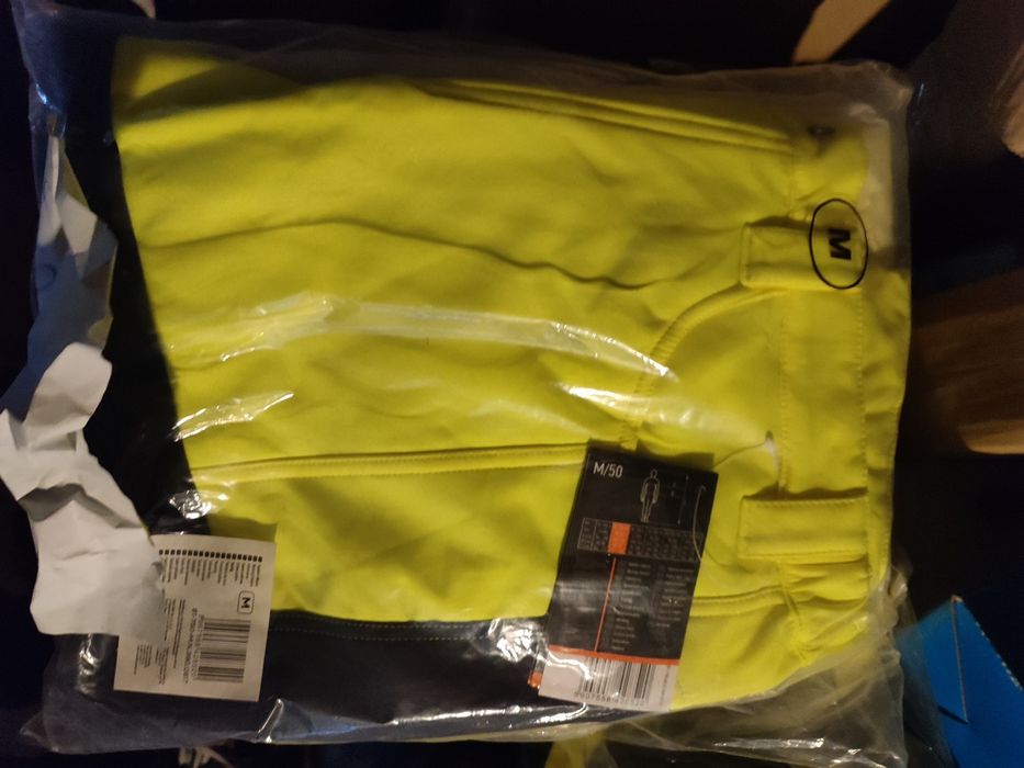 Spodnie NEO Softshell robocze BHP OCIEPLANE 81-750 ostrzegawcze