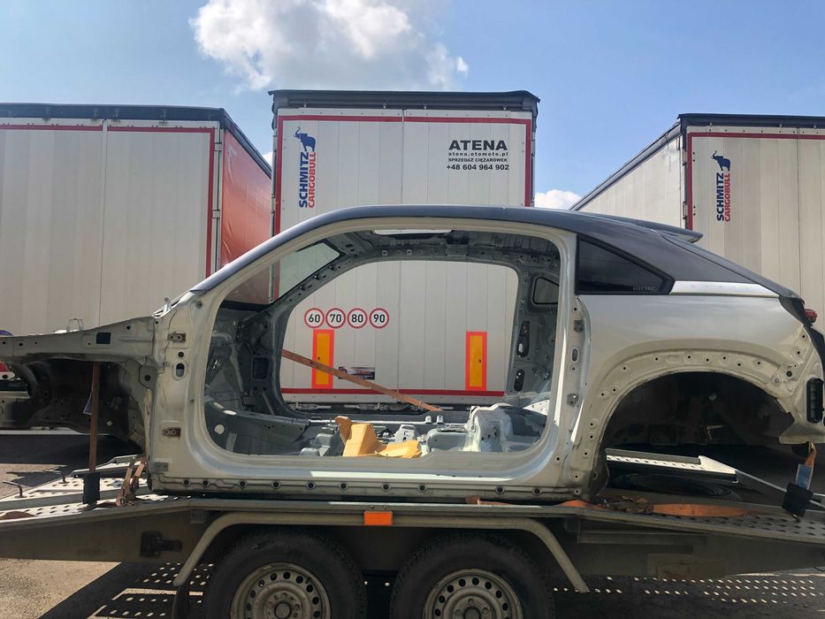 Четверть Mazda MX-30 кузов MX30 лонжерон стійка mx30 дах