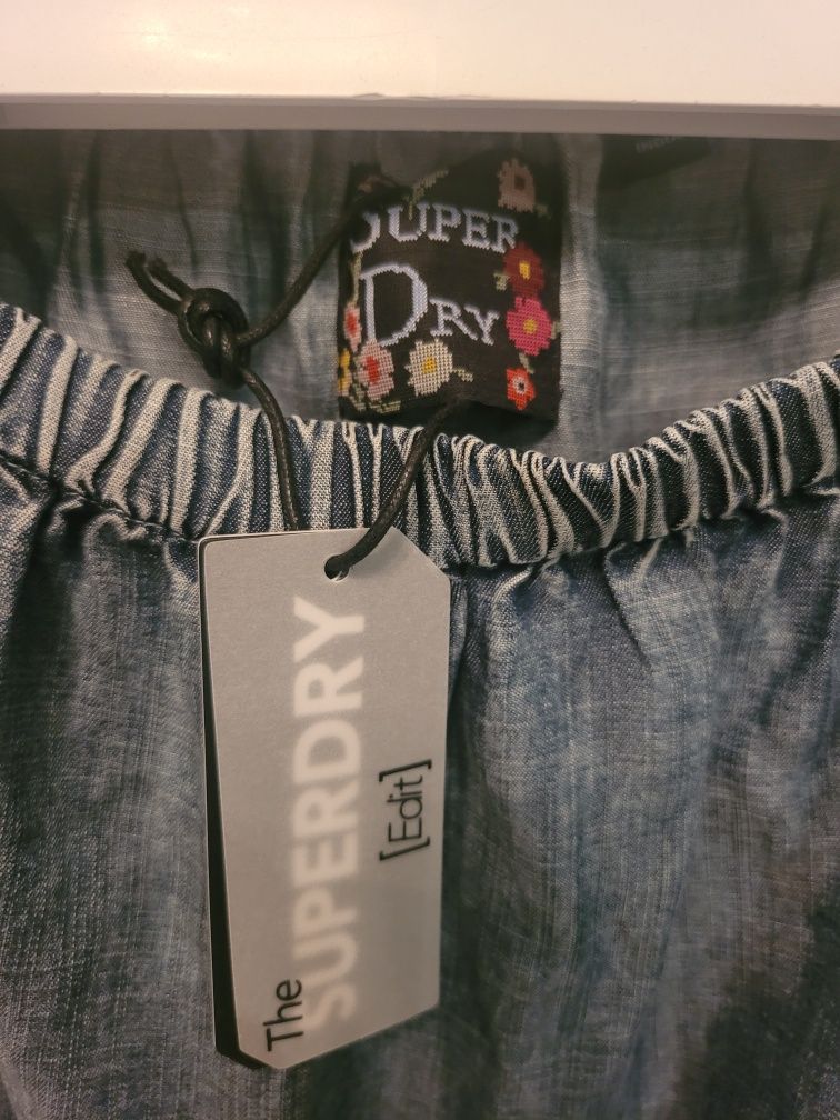 Superdry nowa bluzka roz.40