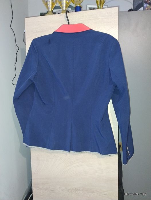 Sprzedam granatowy frak rozm M