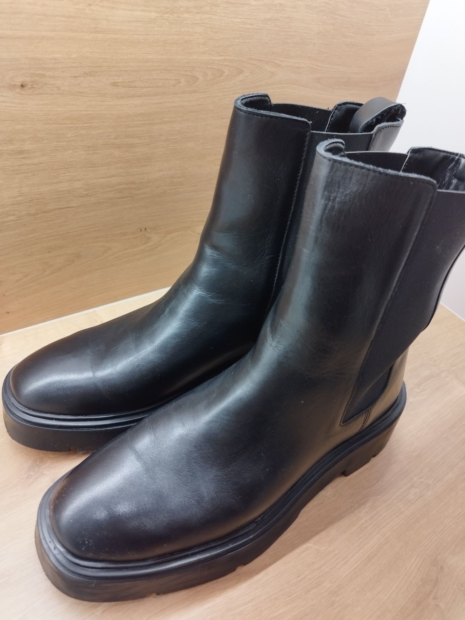 buty Botki czarne Medicine 41