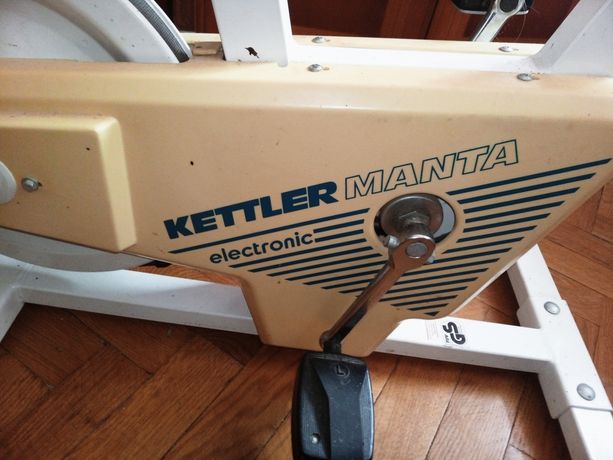 Велотренажер : Kettler Manta